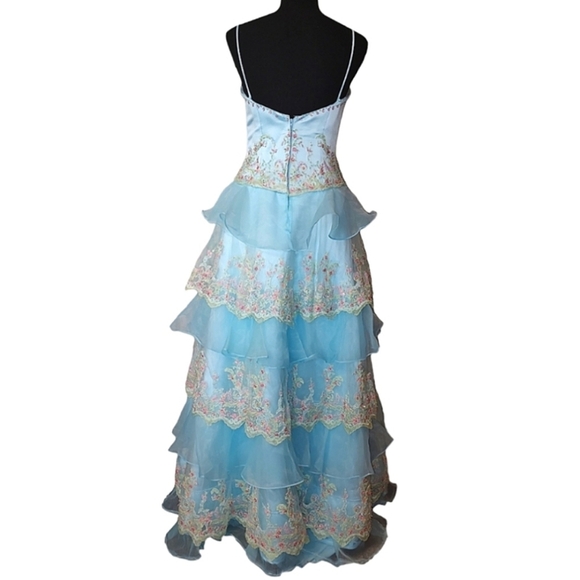 Posh Precious Icy Blue Floral formal dress - Picture 3 of 3
